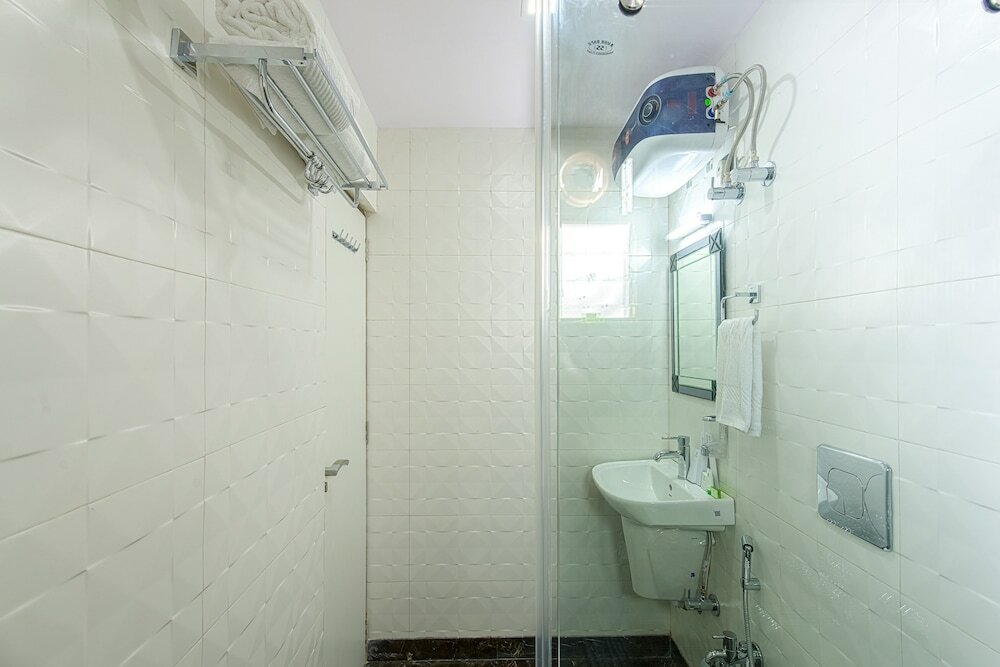 Фото Treebo Trend Orion Sapphire