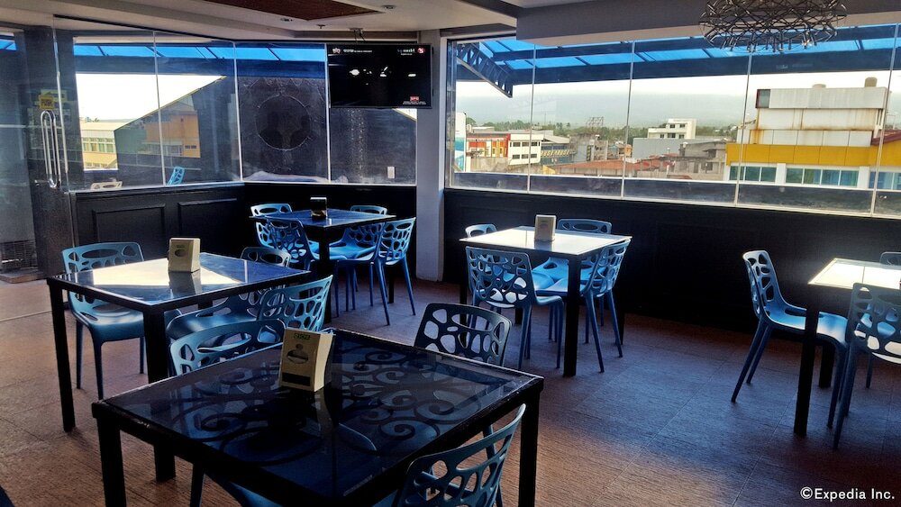 Фото C & L Suites Inn