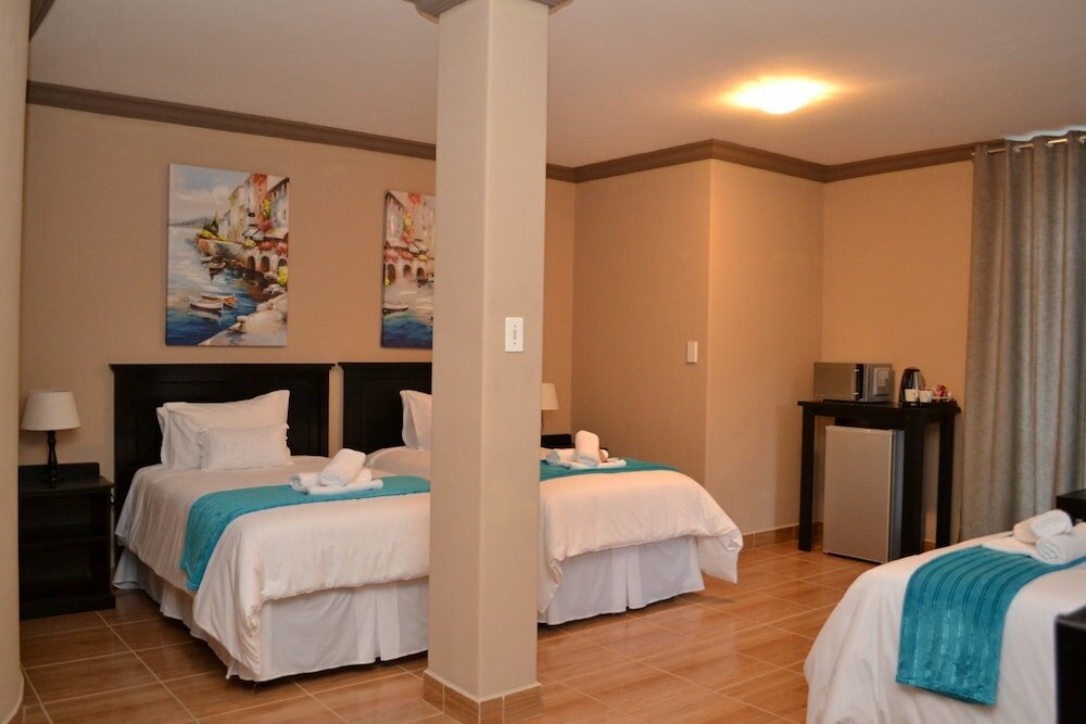 Фото B at Home Guesthouse Piet Retief