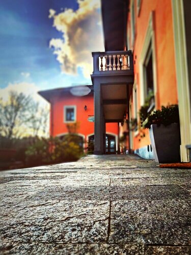 Гостиница La Ferté restaurant and suites в Асти