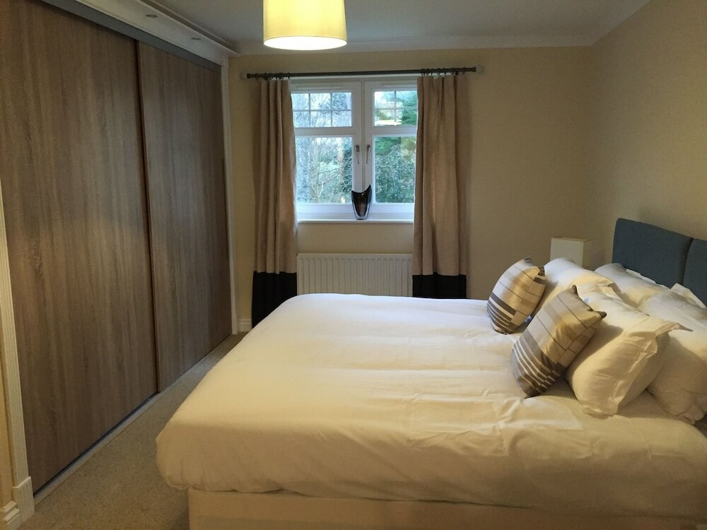 Фото Turnberry Apartments