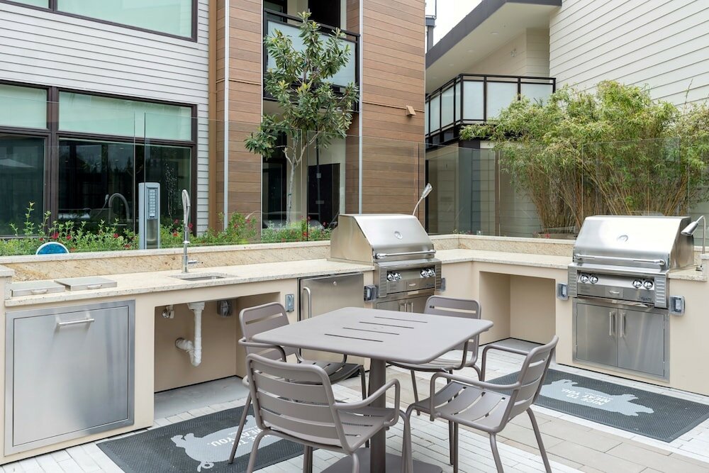 Фото Global Luxury Suites at Mountain View