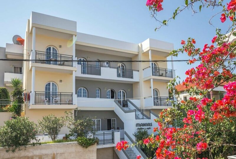 Гостиница Manias Hotel Apartments