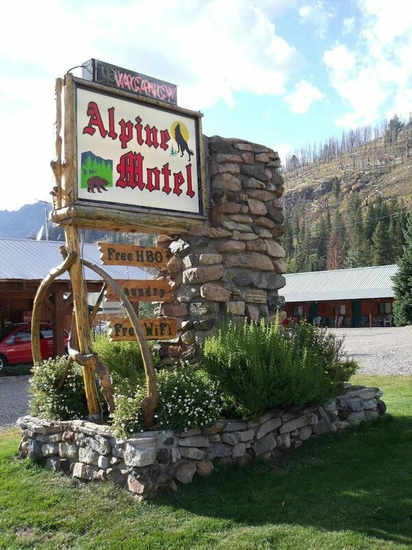 Гостиница Alpine Motel