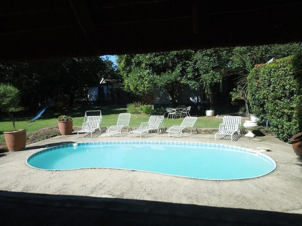 Фото Lilac Lodge Purple House