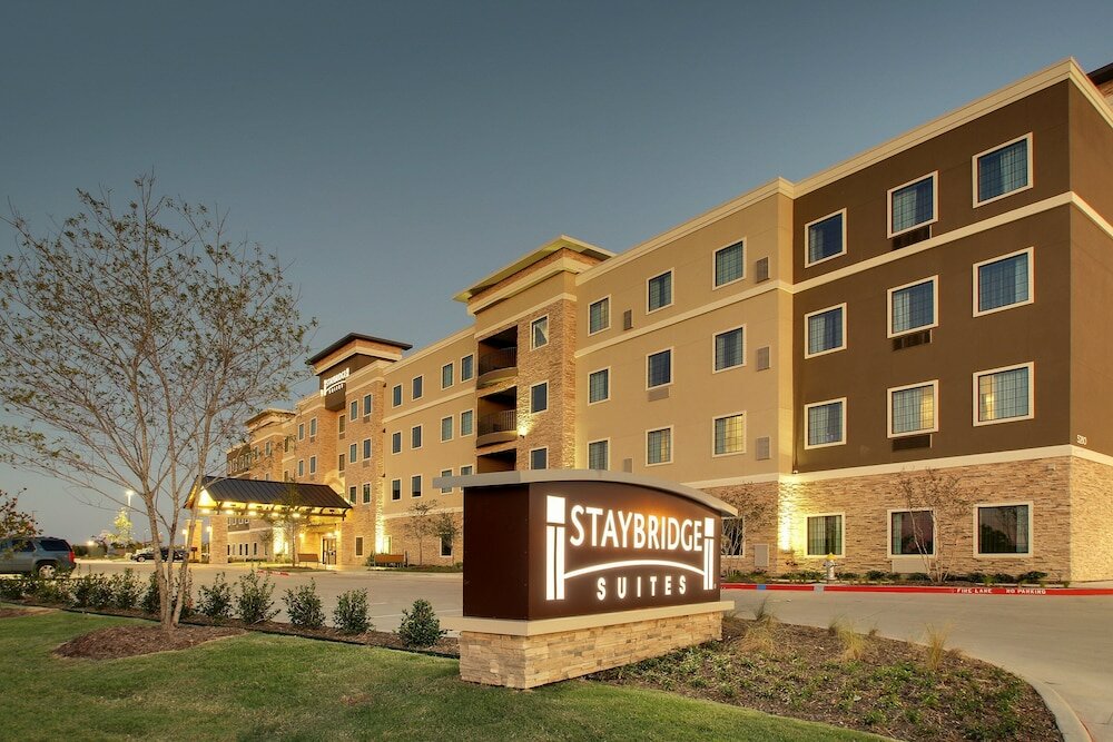 Фото Staybridge Suites Plano - The Colony, an Ihg Hotel