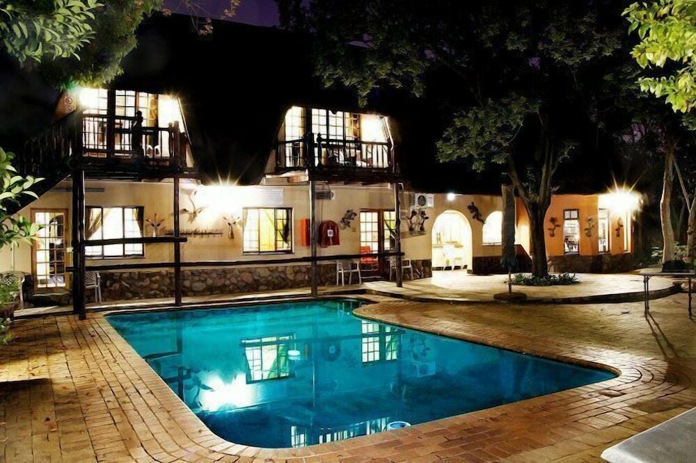 Фото отеля 1