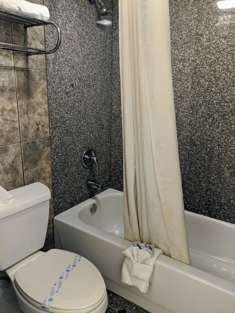 Фото Lake Houma Inn