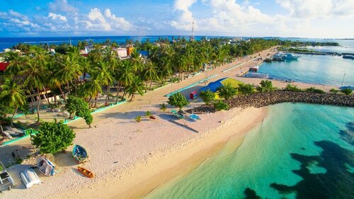 Гостиница Triton Beach Hotel & SPA в Маафуши