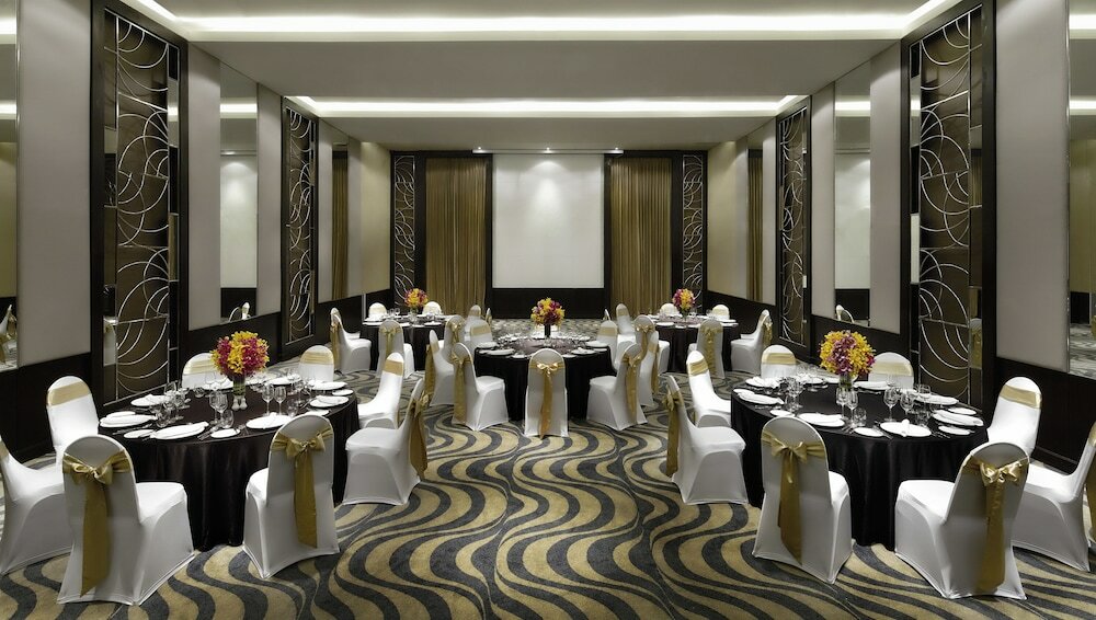 Фото Signature Pattaya Hotel