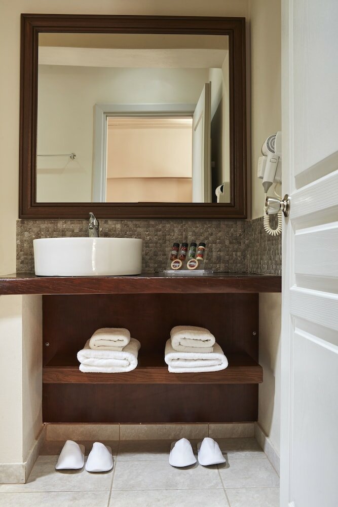 Фото Nefeles Mainalon Luxury Residences & Lounge