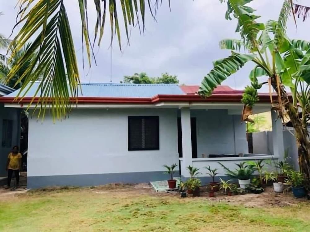 Фото Honeycomb Tourist Inn