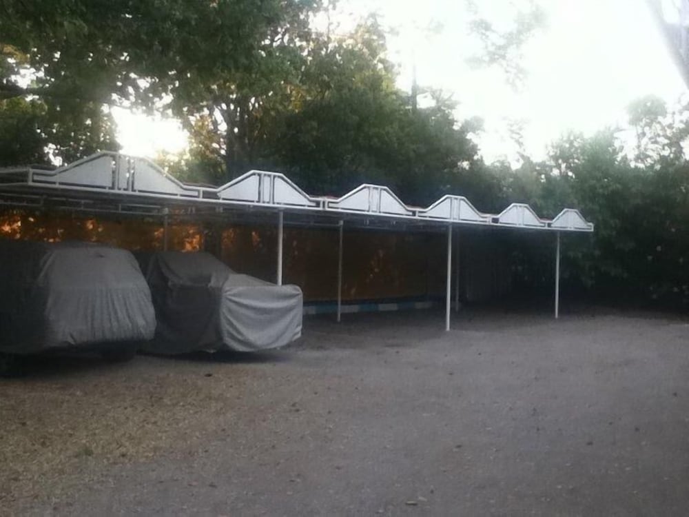 Фото Batis Hotel