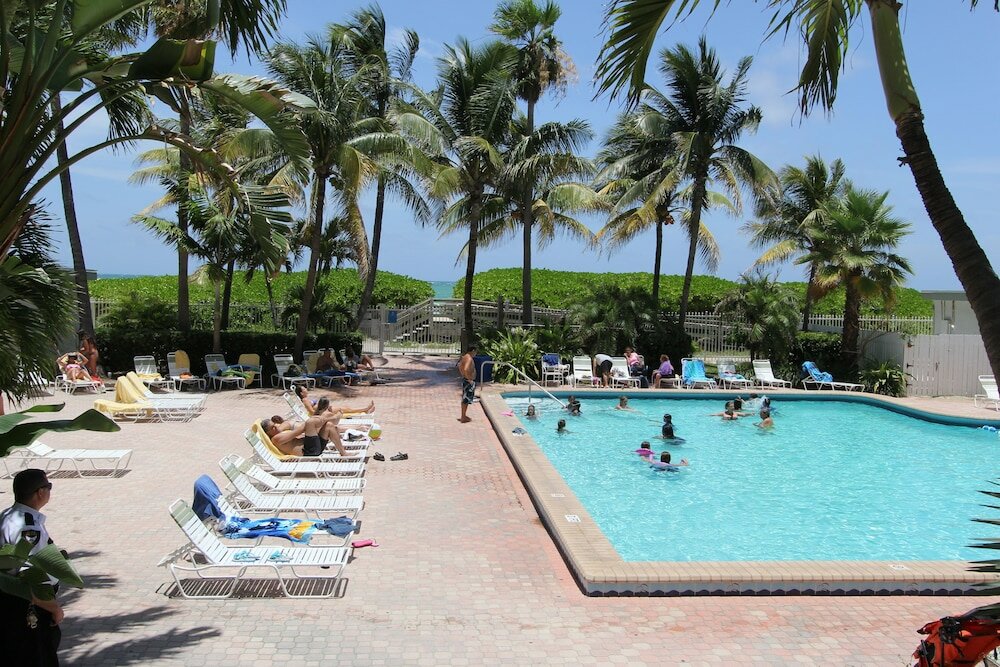 Фото Private Apartments at the Casablanca