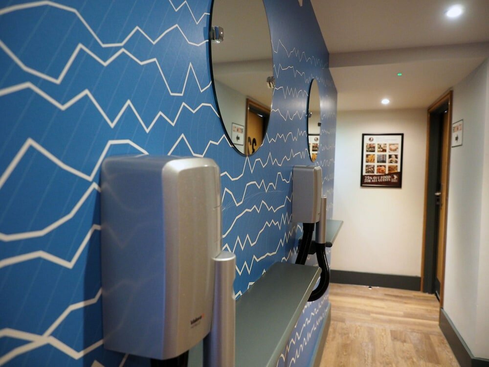 Фото St Christopher's Liverpool Street - Hostel