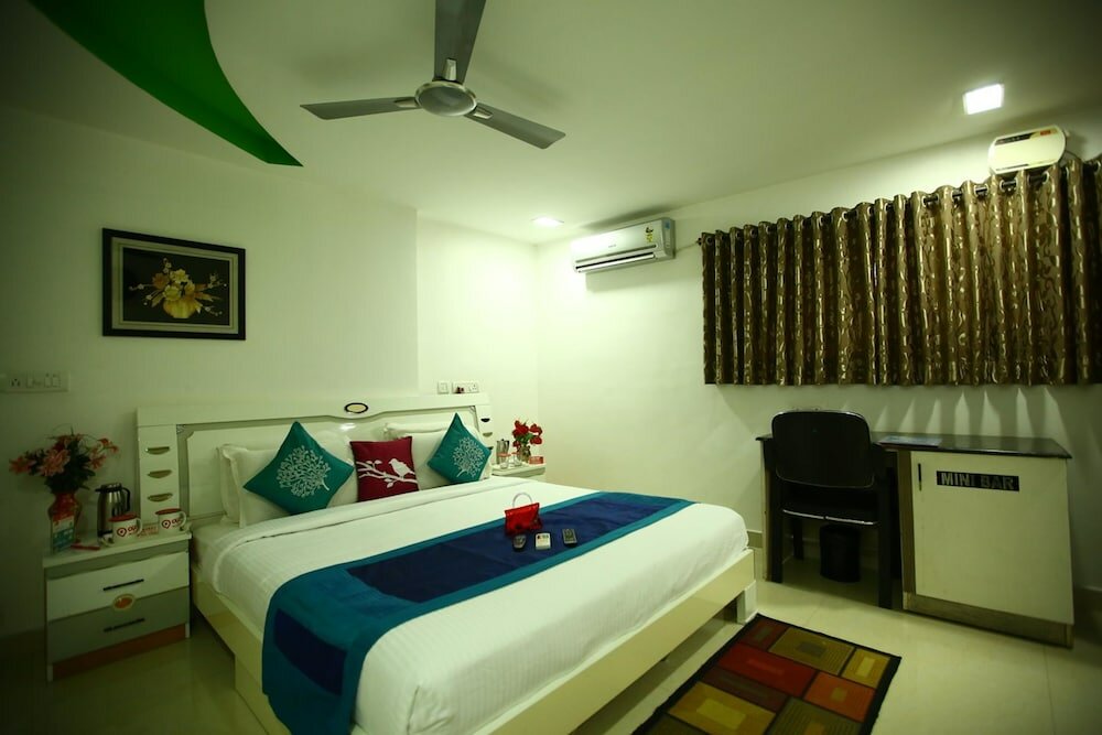 Фото Oyo 1223 Maruthi Residency