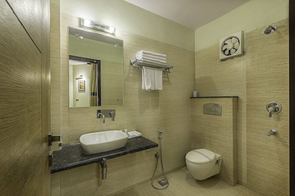 Фото Hotel Aroma Residency