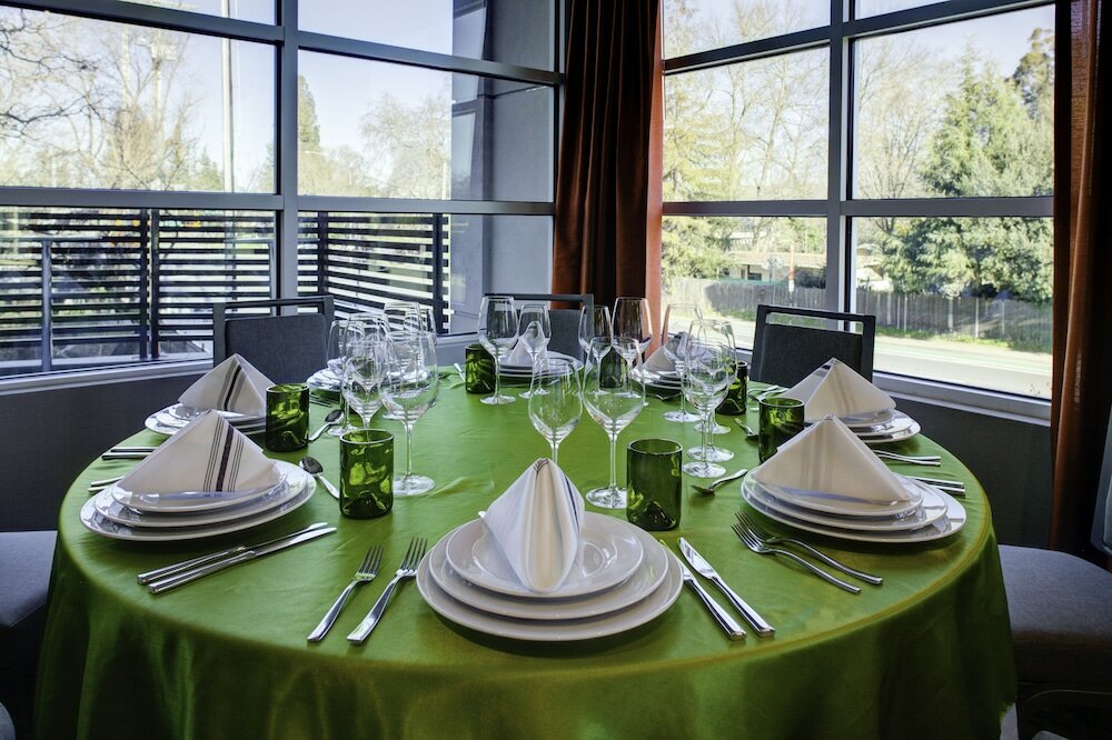 Фото Holiday Inn Windsor Wine Country, an Ihg Hotel