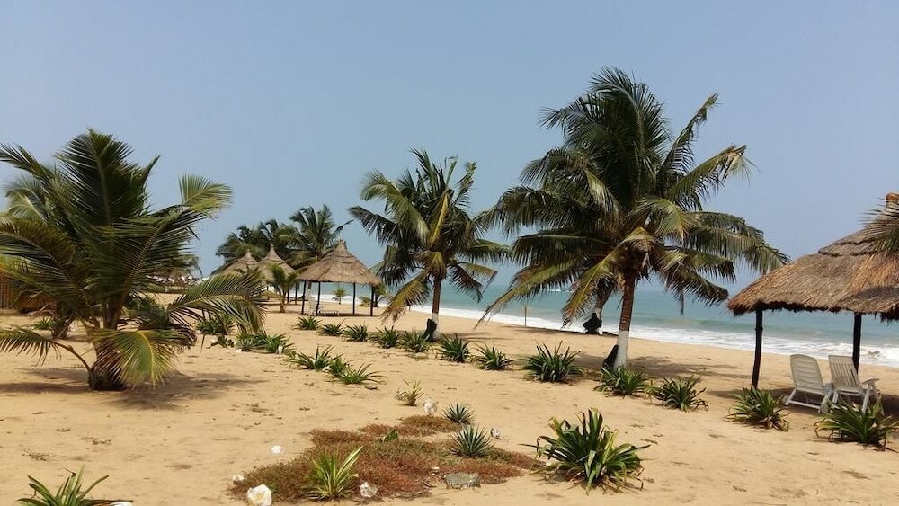 Фото Akwidaa Inn