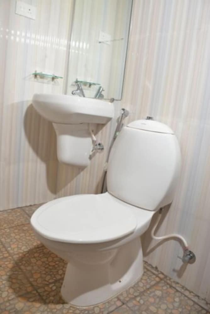 Фото Betelnut Inn Mrkt by Splenor