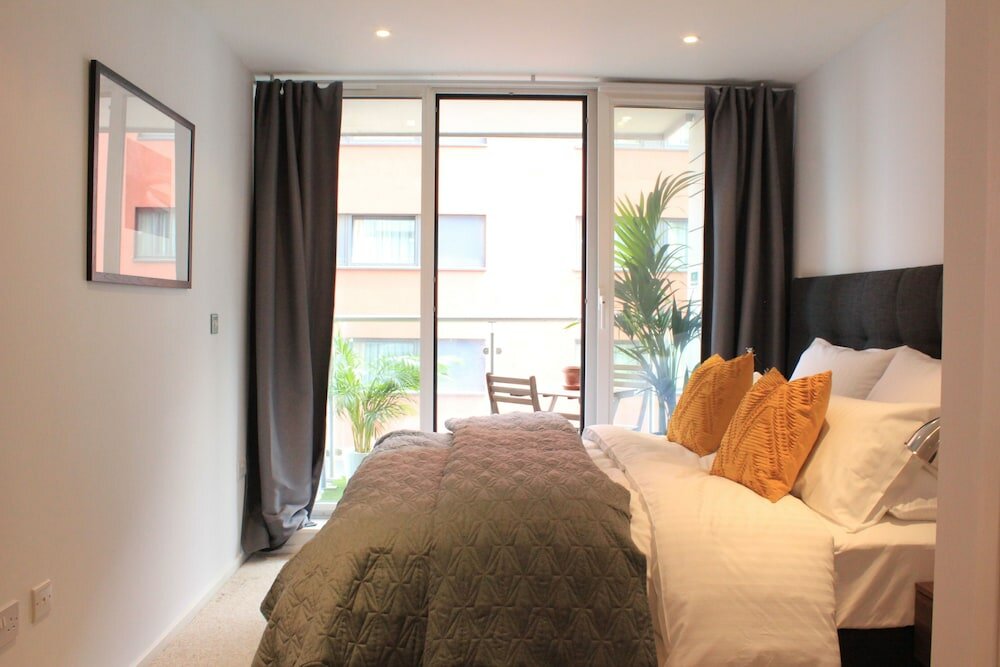 Фото Belvedere Royal Victoria Docks