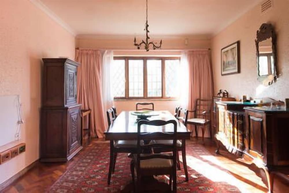 Фото Constantia Woods