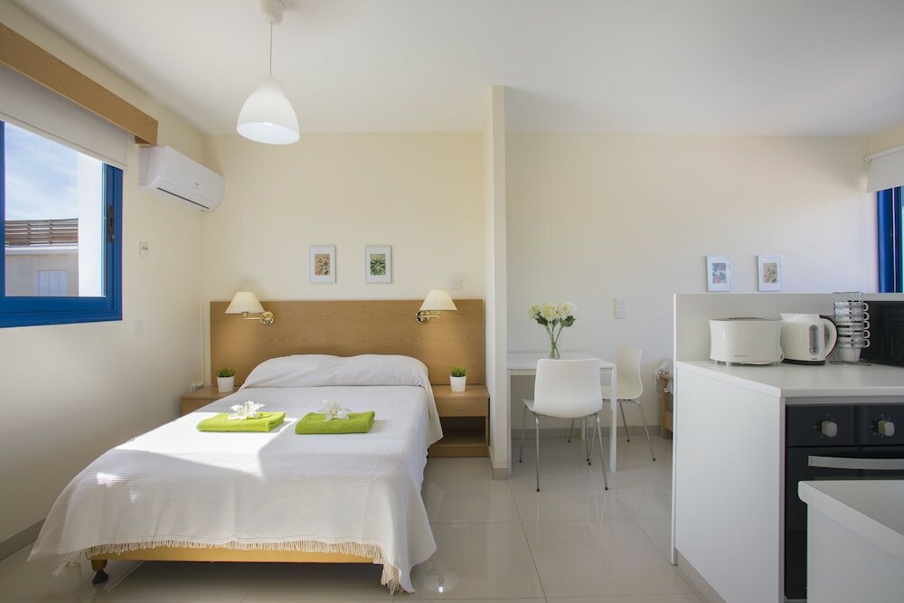 Фото Flouressia Gardens