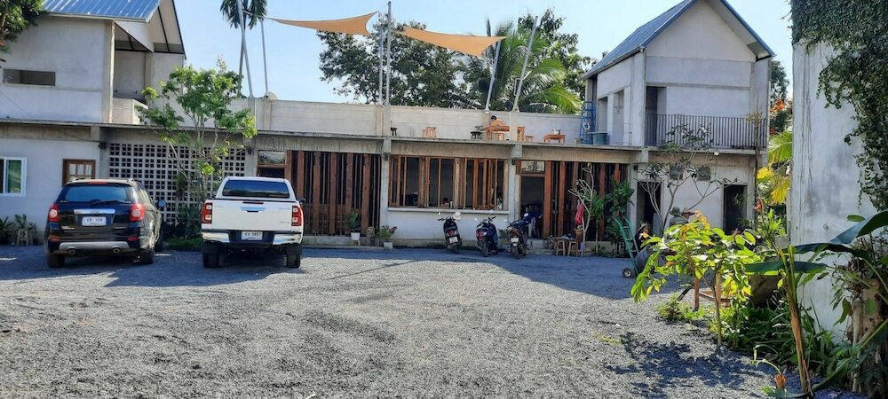 Фото Mountain Blue Cottage