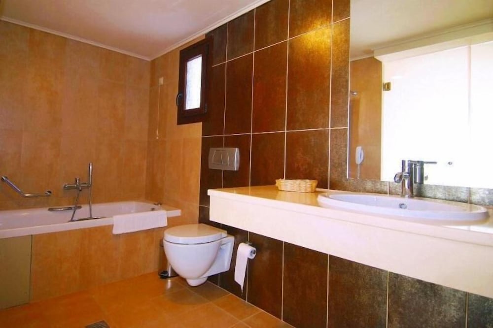 Фото Hotel Porto Plaza Beach Resort