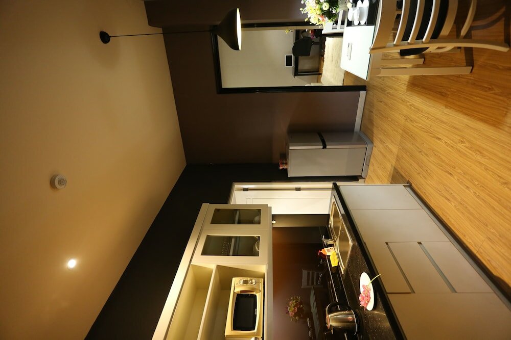 Фото Diamond Suite Hai Ba Trung