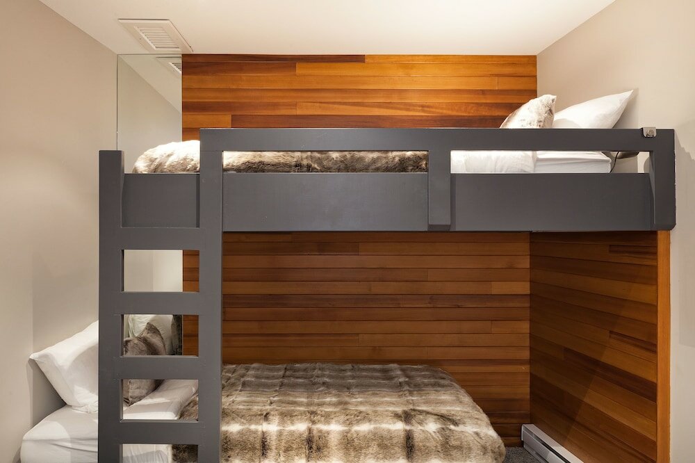 Фото Gibbons Life Accommodations