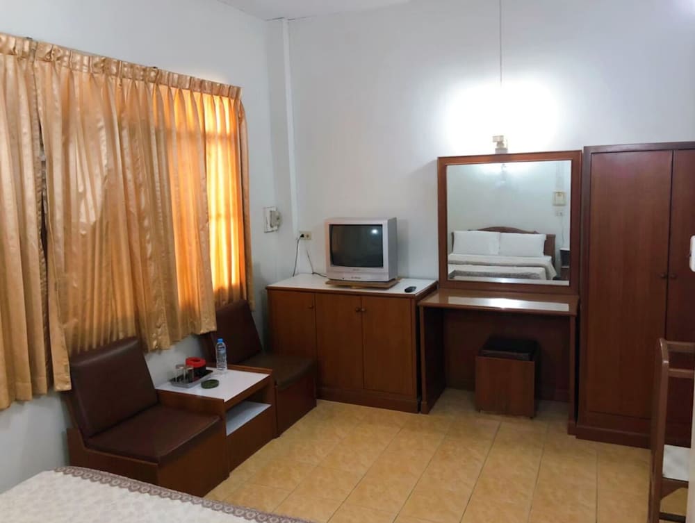 Фото Tokyo Hotel