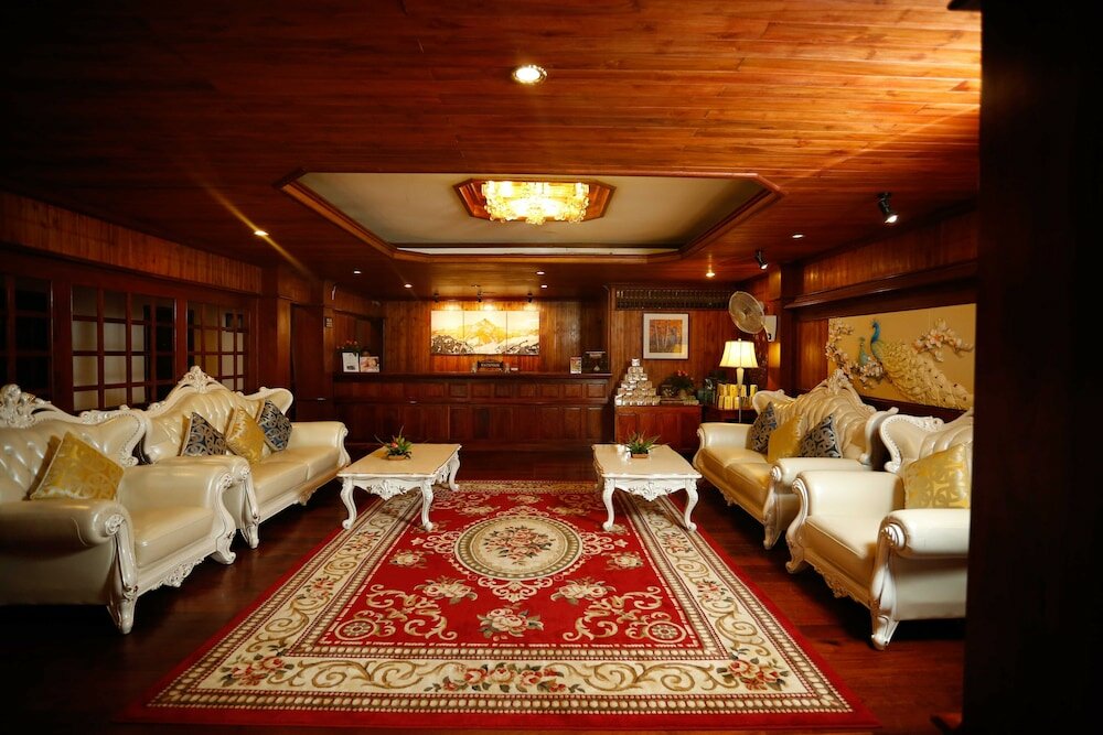 Фото E-Outfitting Vang Thong Hotel