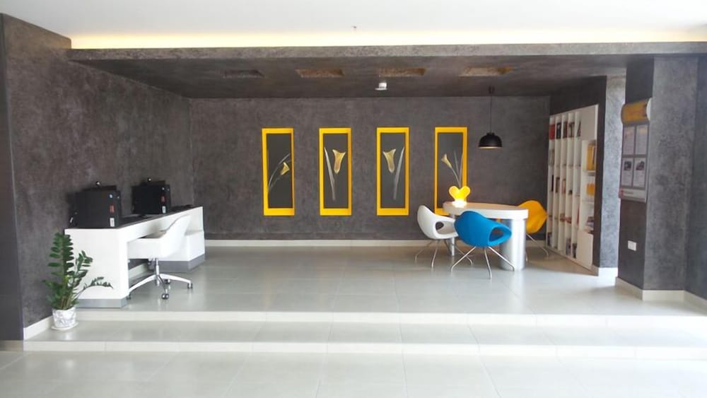 Фото Cosmopolitan Hotel