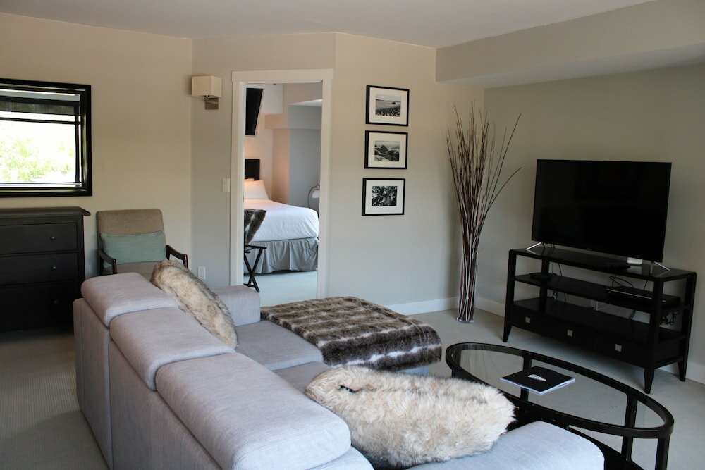 Фото Gibbons Life Accommodations