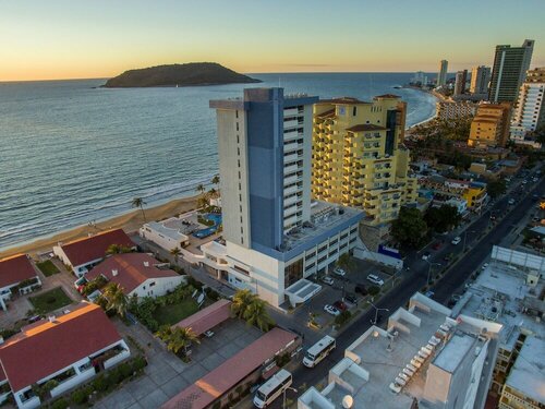 Гостиница Ocean View Beach Hotel в Масатлане