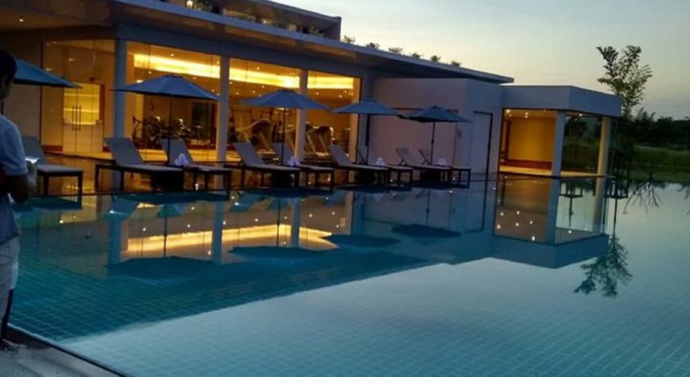 Фото The Thingaha Nay Pyi Taw