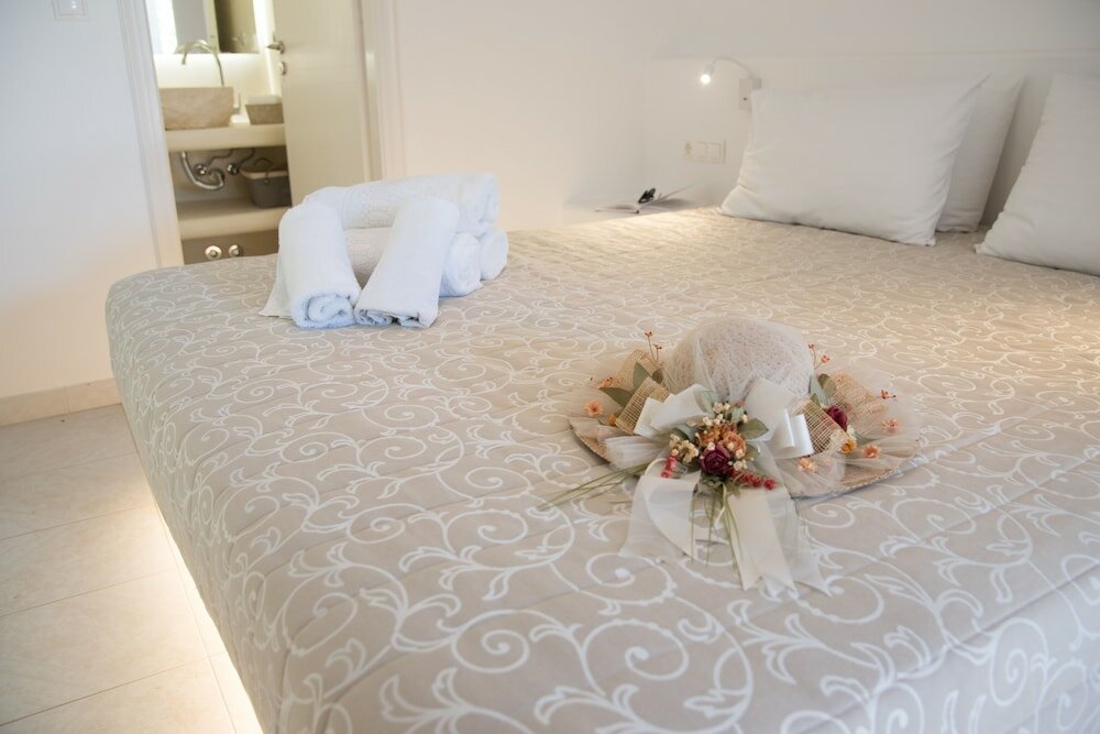 Фото Eleana Studios