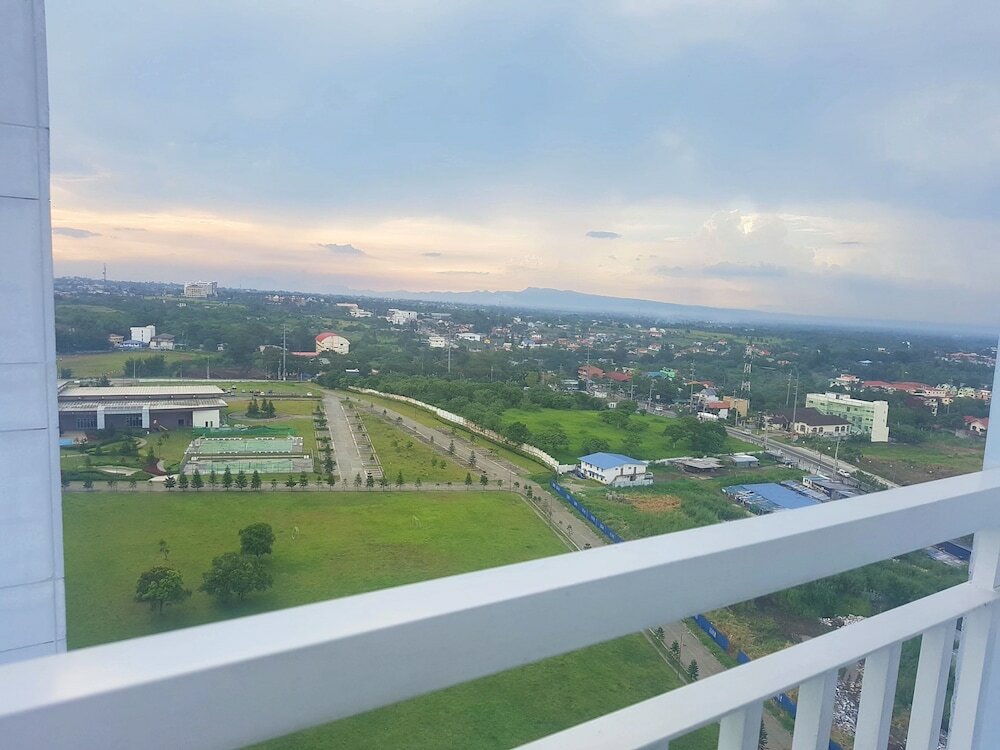 Фото Blowing in the Wind - Lake View Apartments
