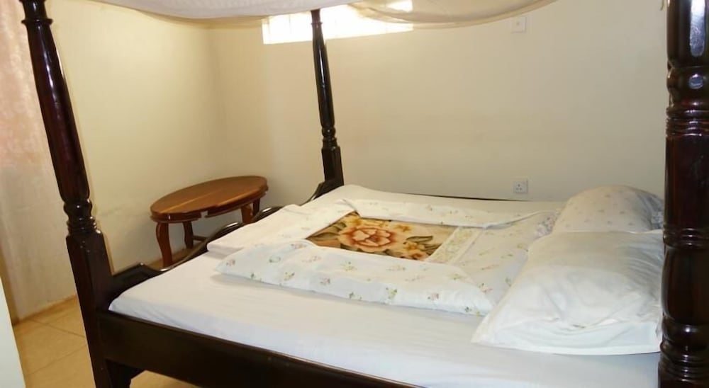 Фото Yahoo Guesthouse