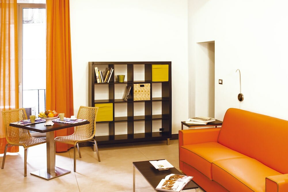 Фото Residenza Pizzofalcone