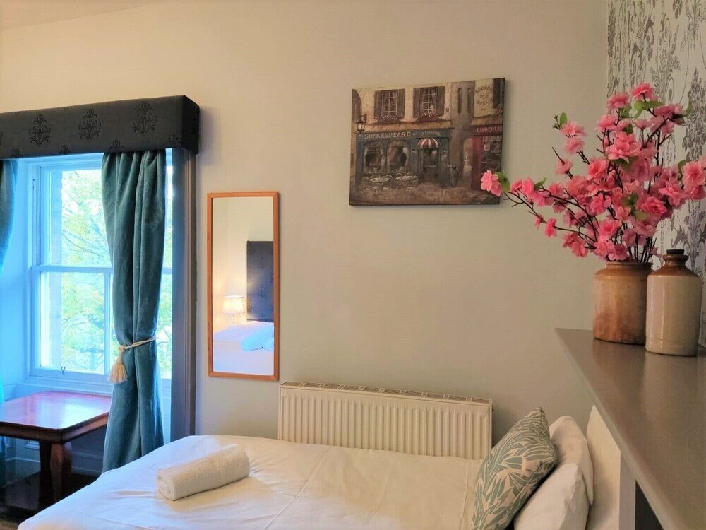 Фото Kirkhill Estate Rooms