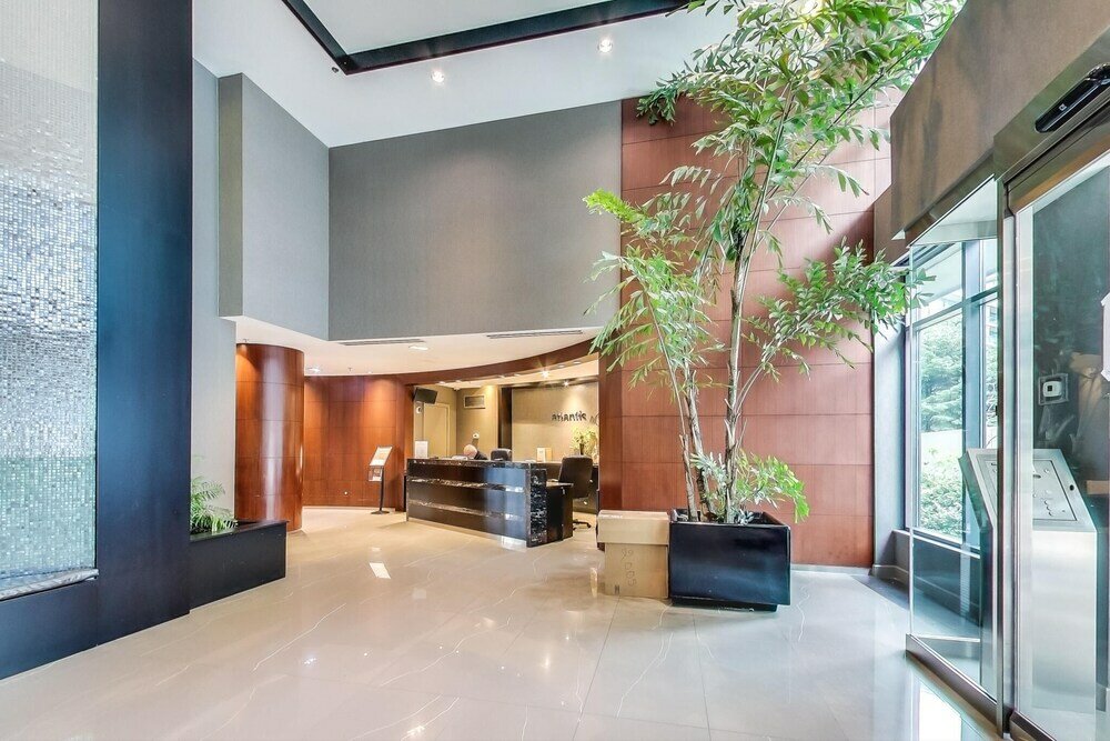 Фото RivetStays - The Atlantis