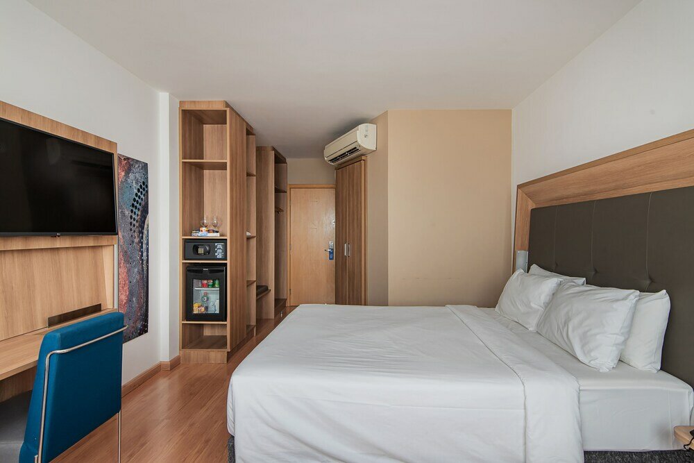 Фото Wyndham Salvador Hangar Aeroporto