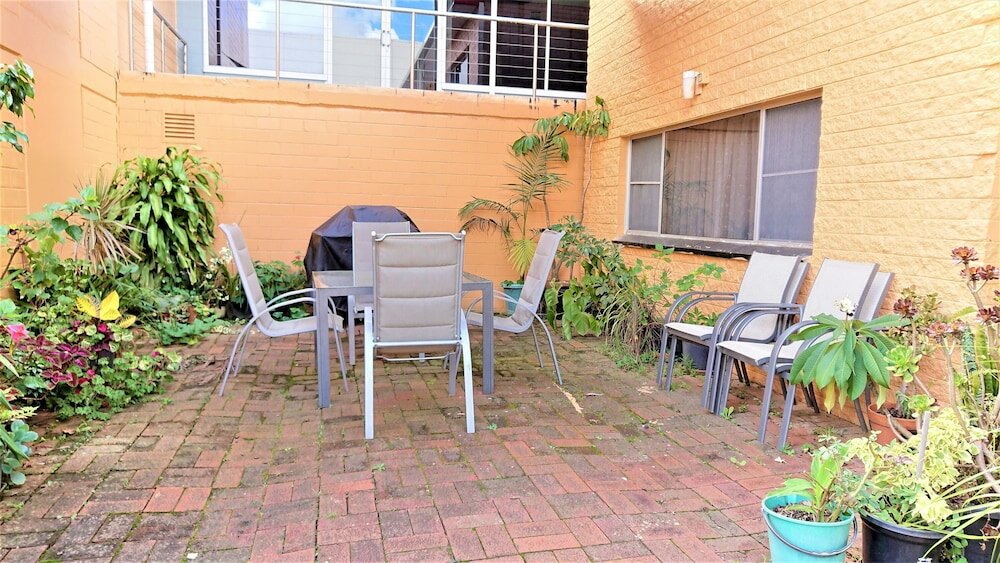 Фото New Olympic Motel