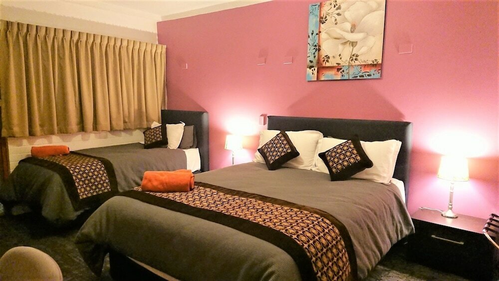 Фото New Olympic Motel