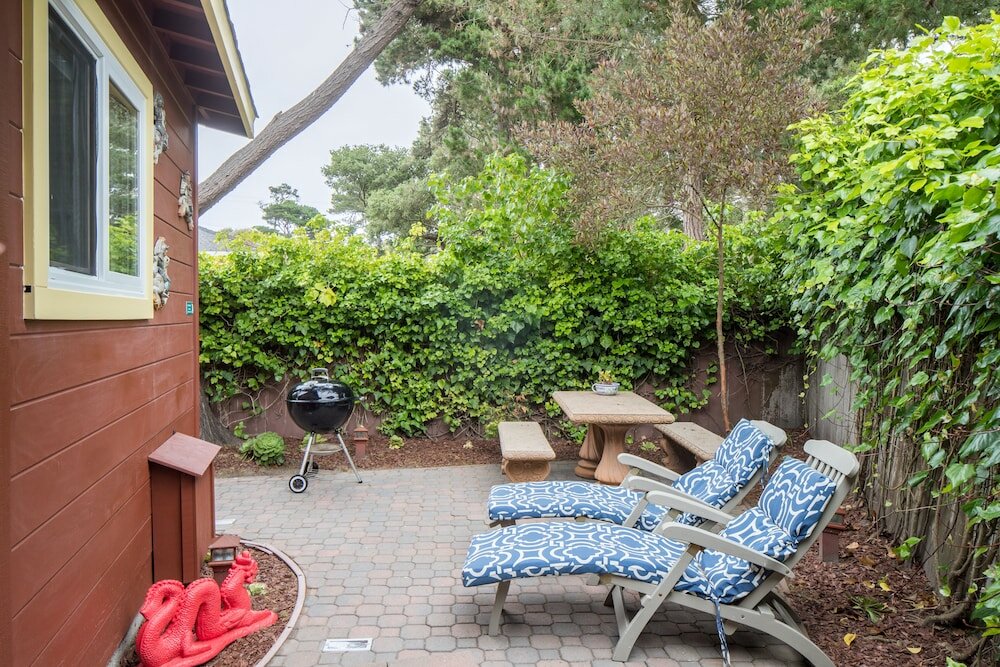 Фото Andril Fireplace Cottages