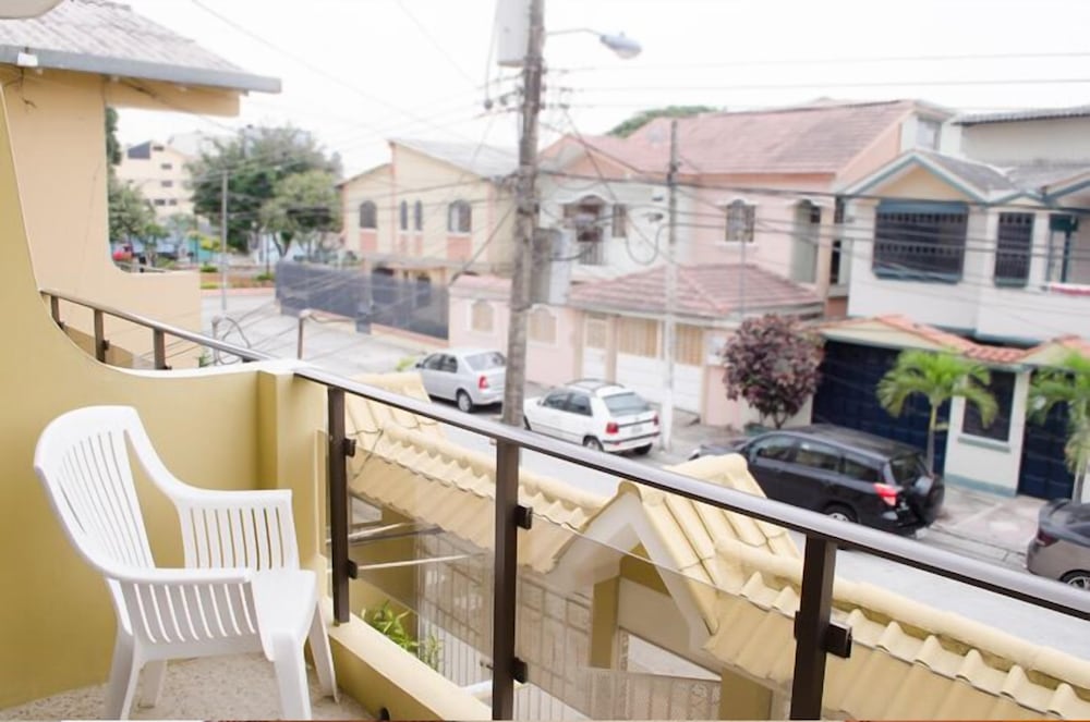 Фото Suites & aparments by Goya