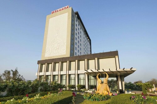 Гостиница Ramada Plaza by Wyndham Agra