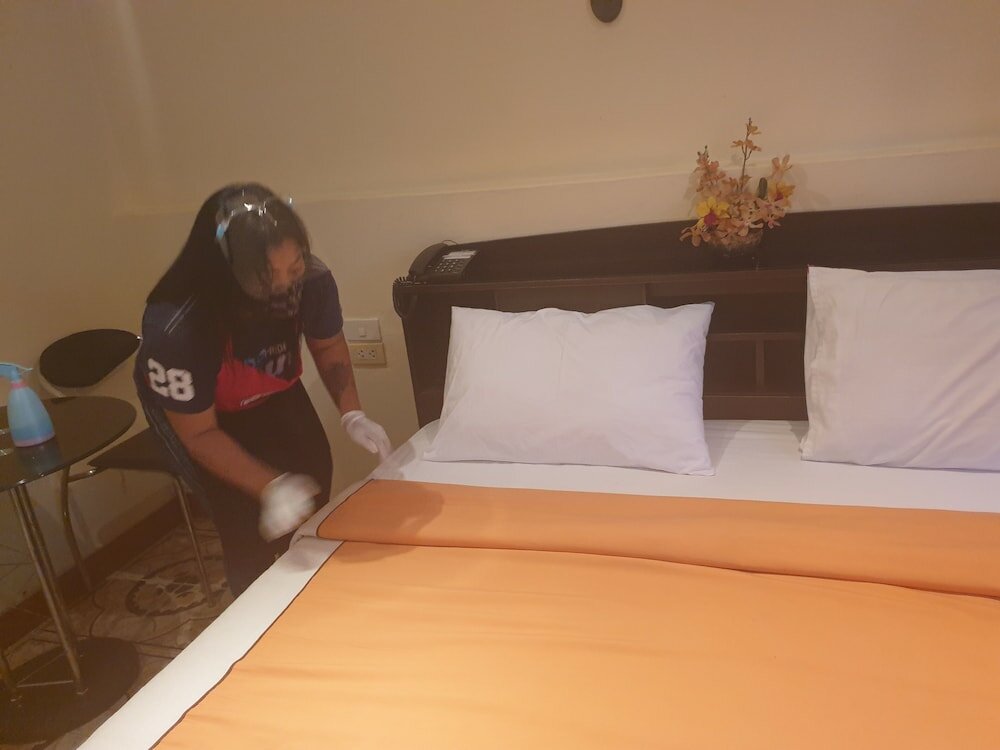 Фото Chaiyapoon Inn